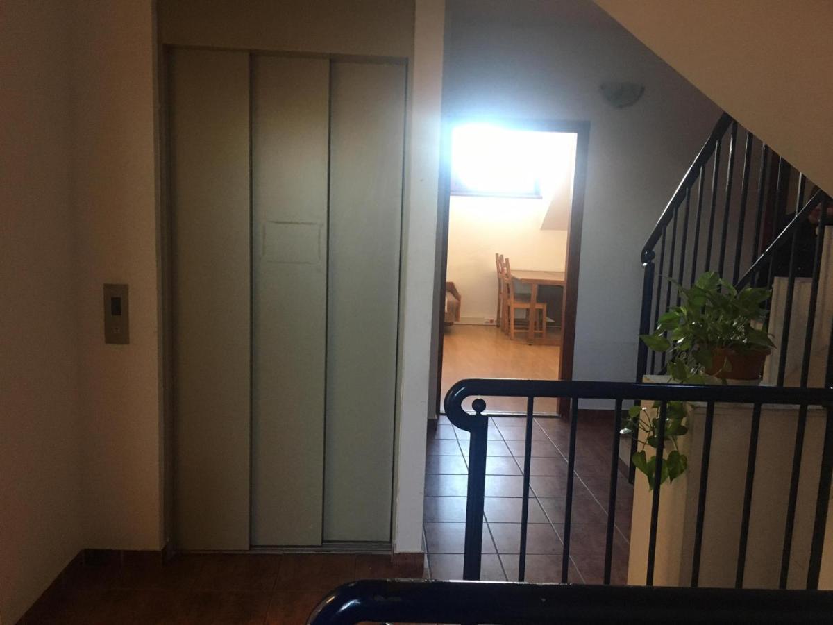 Hostel Goencoelhaz Vác Exteriér fotografie