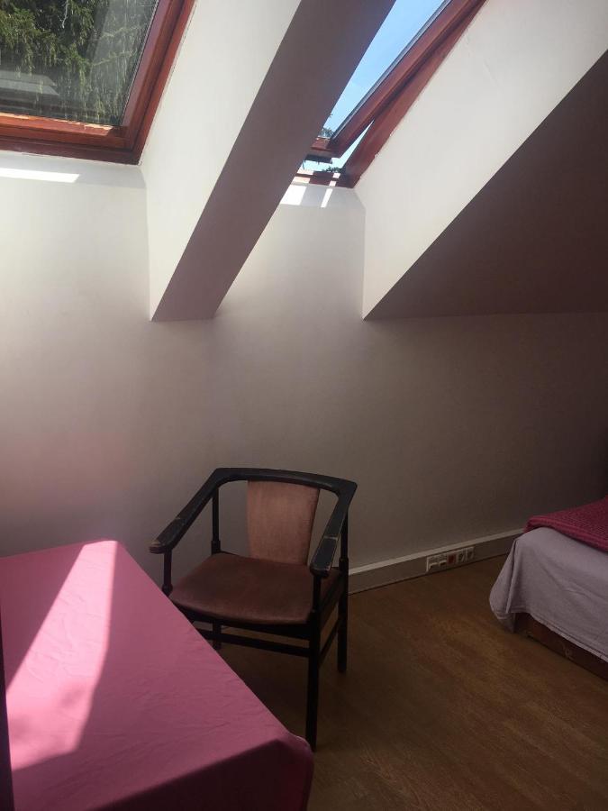 Hostel Goencoelhaz Vác Exteriér fotografie